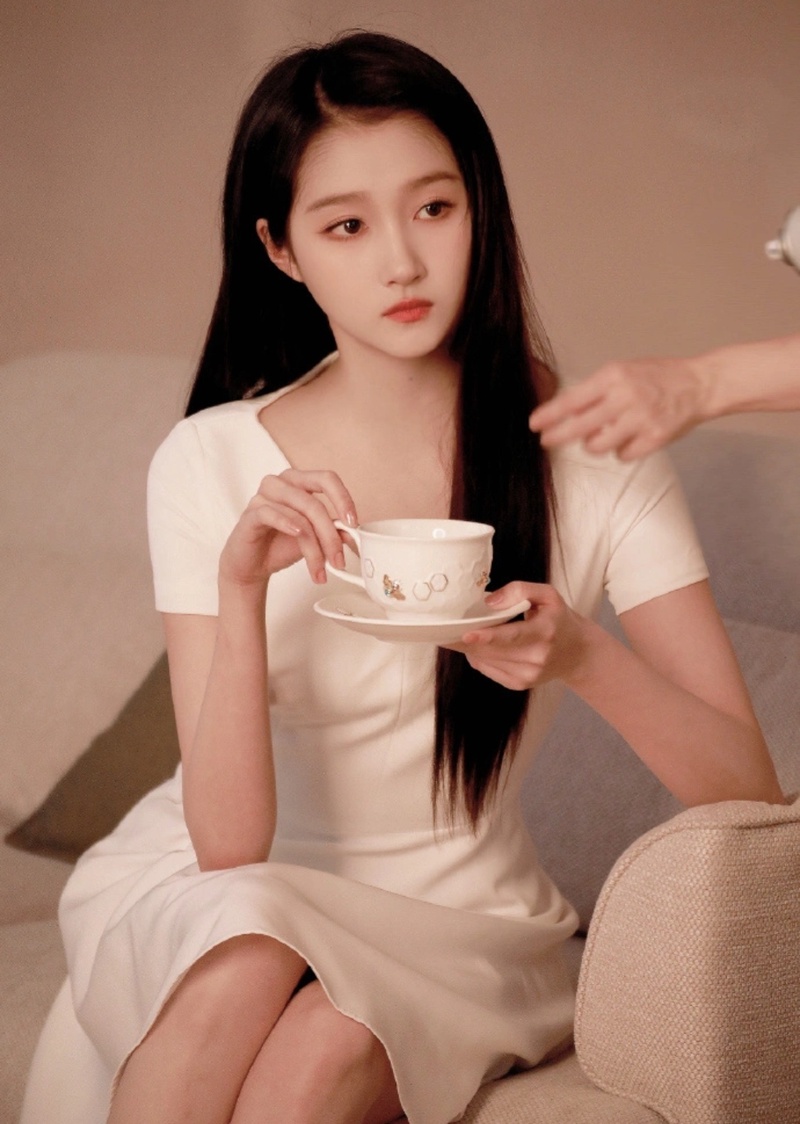 关晓彤